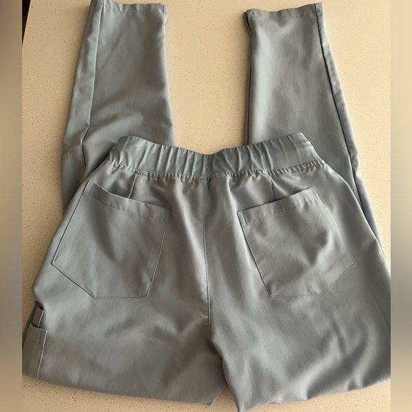 Mandala Scrubs - Picture 2 of 5